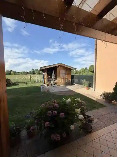 Villetta a schiera - foto 2