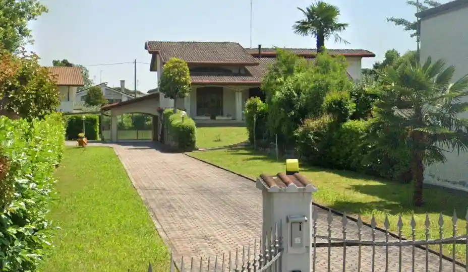 Casa indipendente in vendita a Stra