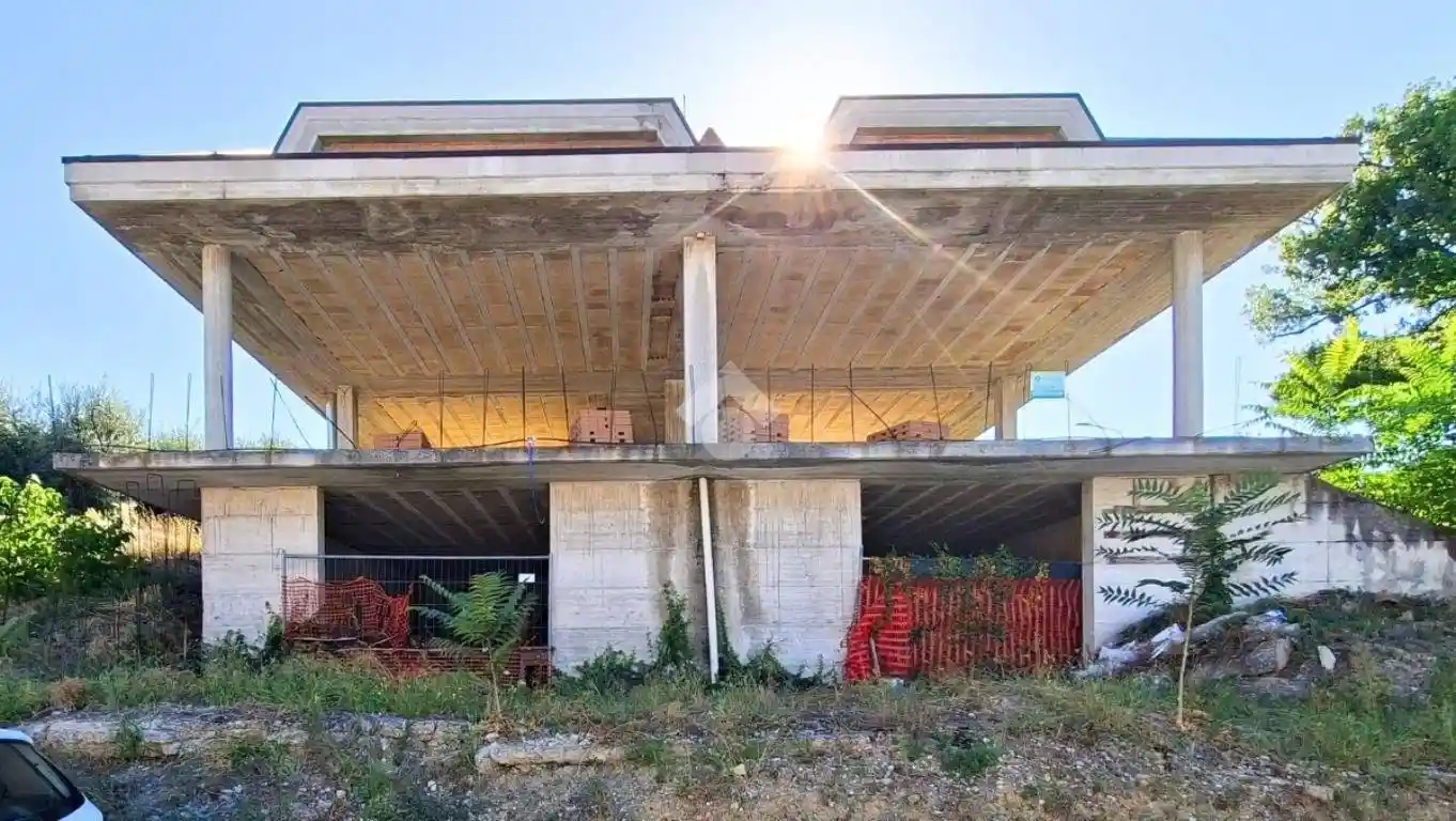 Casa indipendente in vendita a Appignano del Tronto