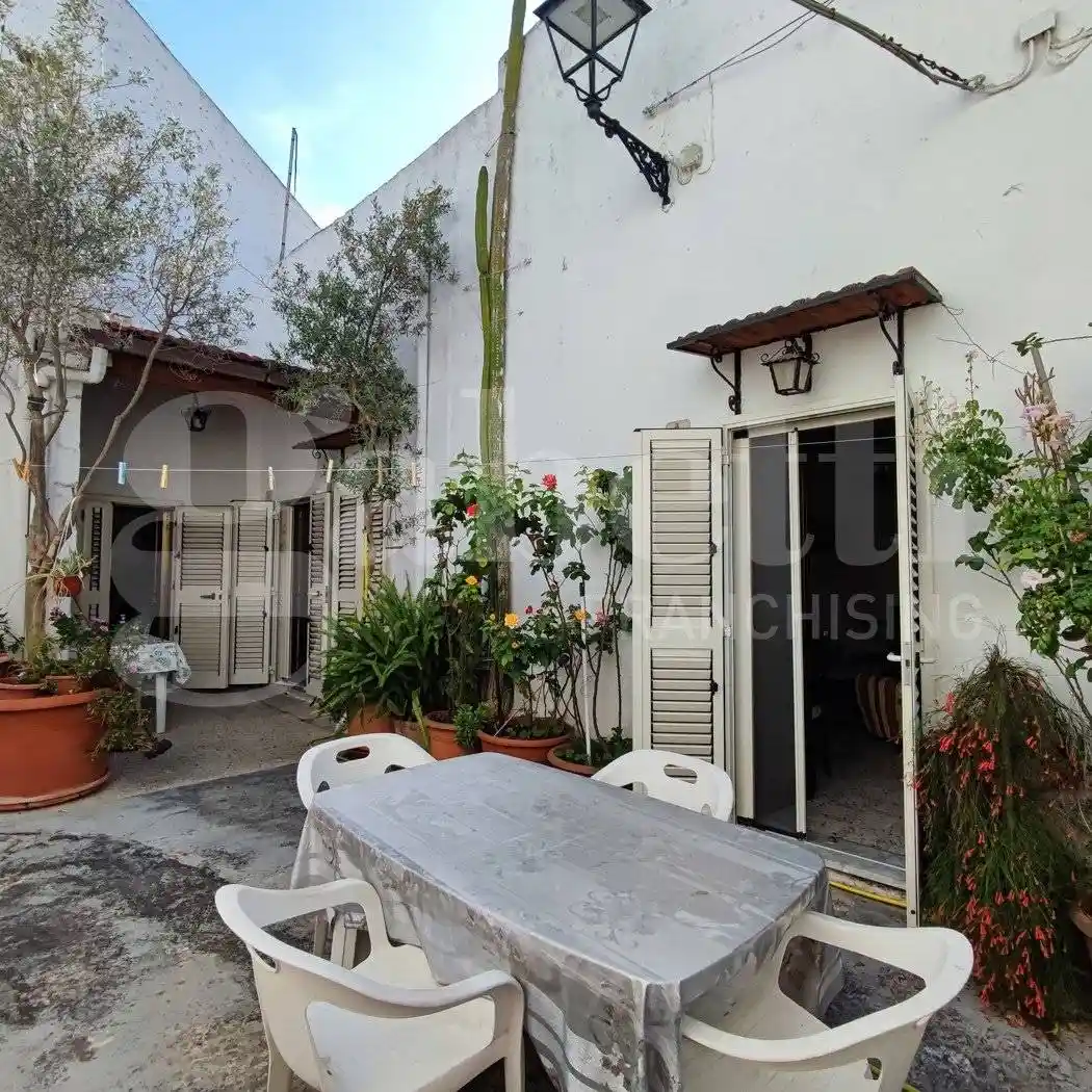 Casa indipendente in vendita a Presicce-Acquarica