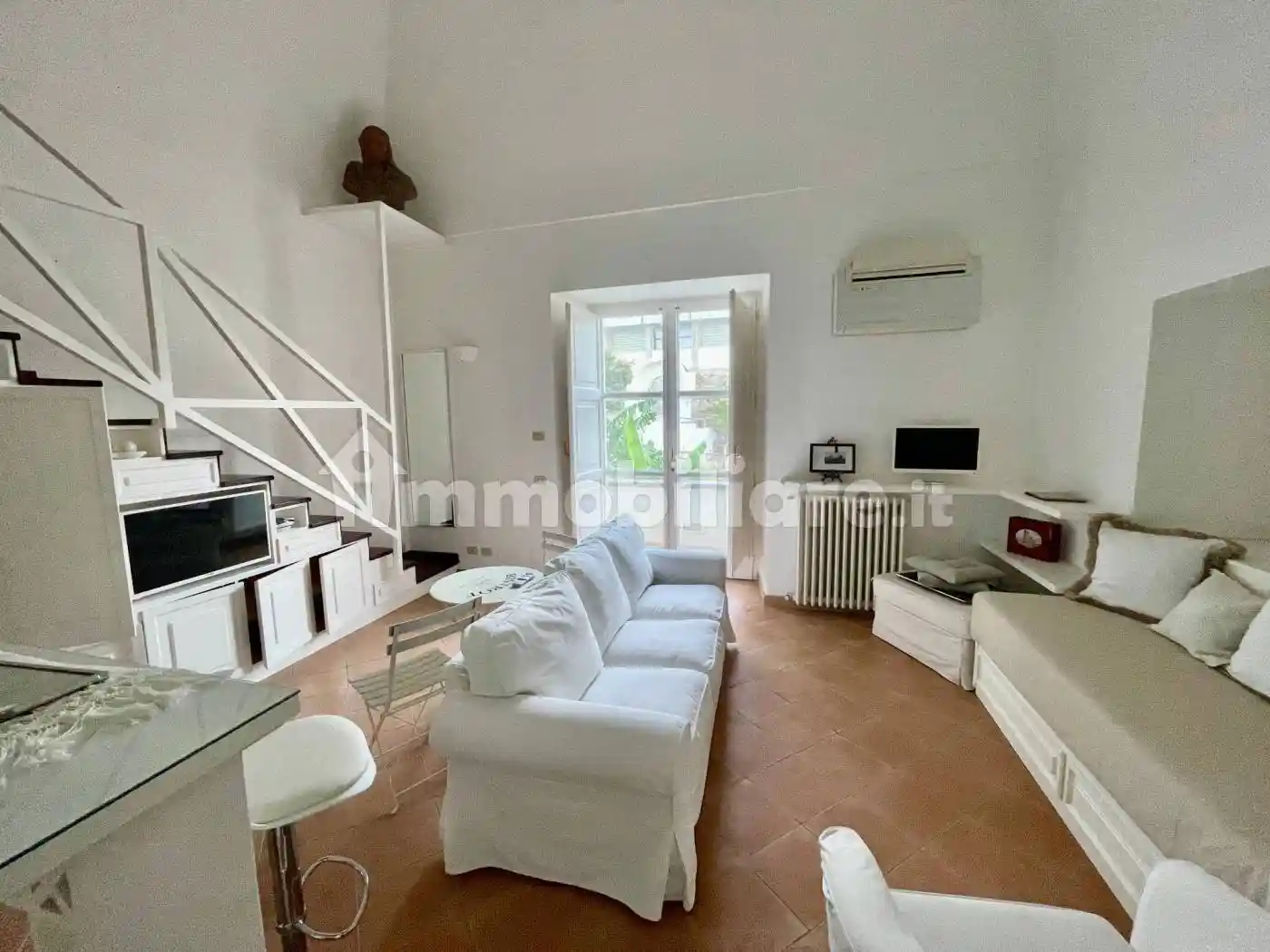 Appartamento in affitto a Capri