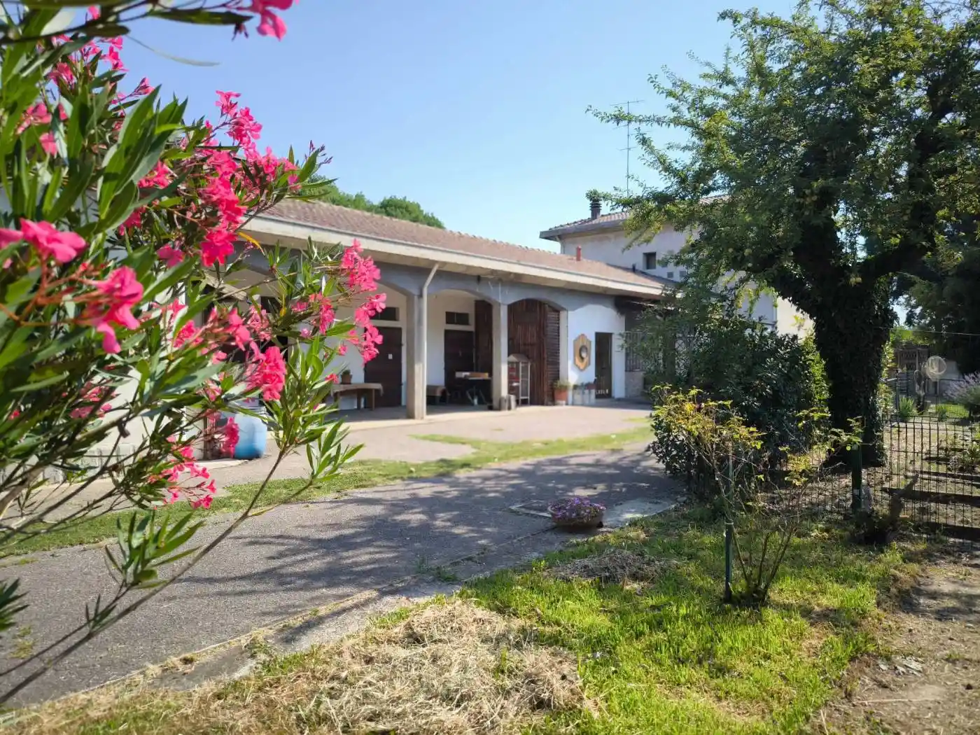 Rustico - Casale in vendita a Cogliate
