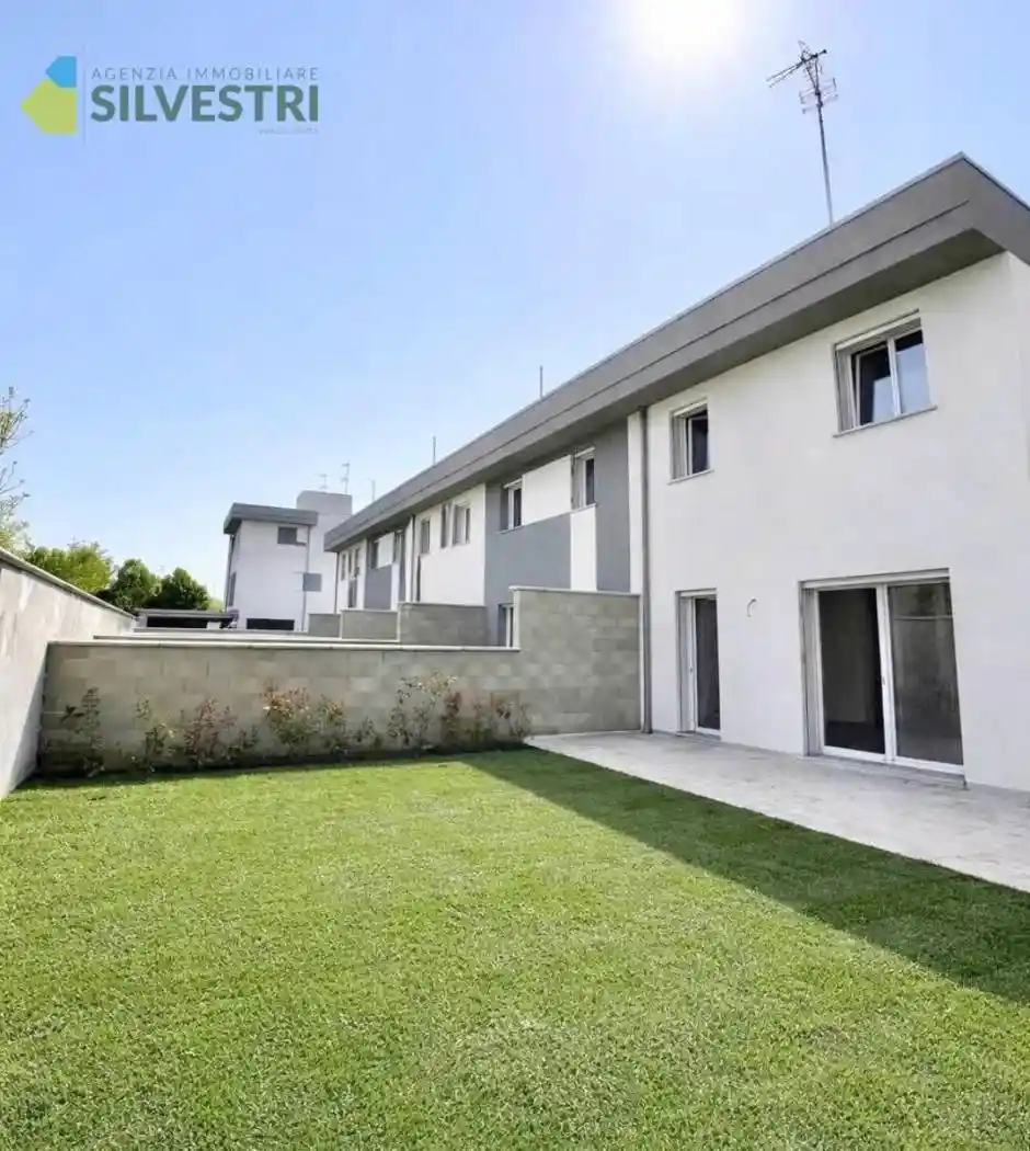 Villetta a schiera in vendita a Galliate