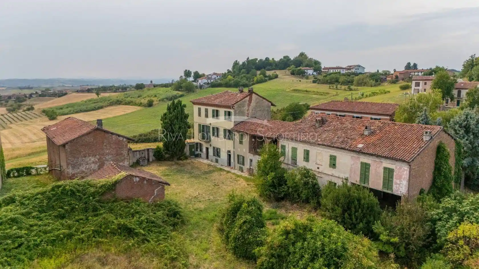 Rustico - Casale in vendita a Calliano