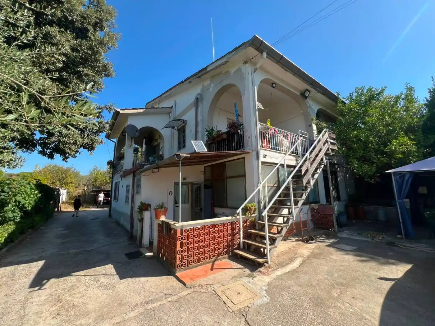 Villa in vendita a Lanuvio