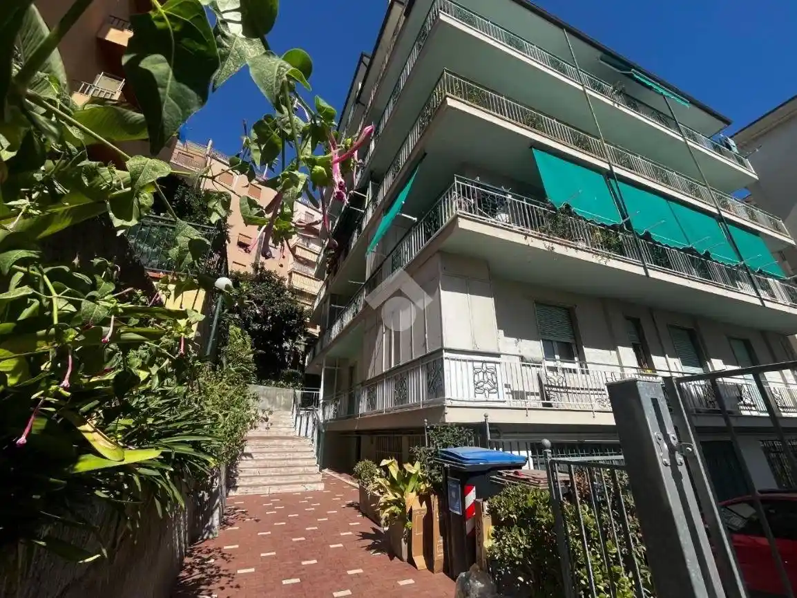 Appartamento in affitto a Sanremo