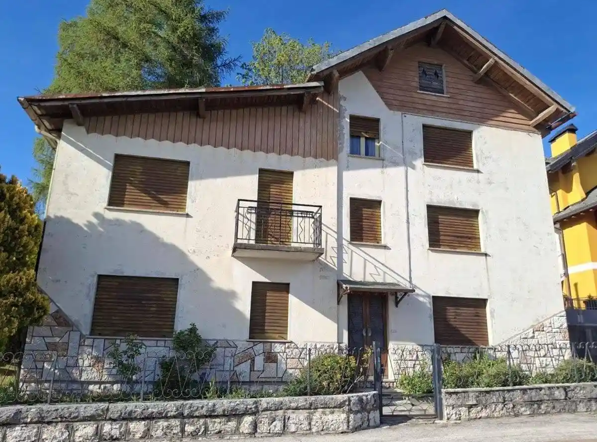 Casa indipendente in vendita a Roana