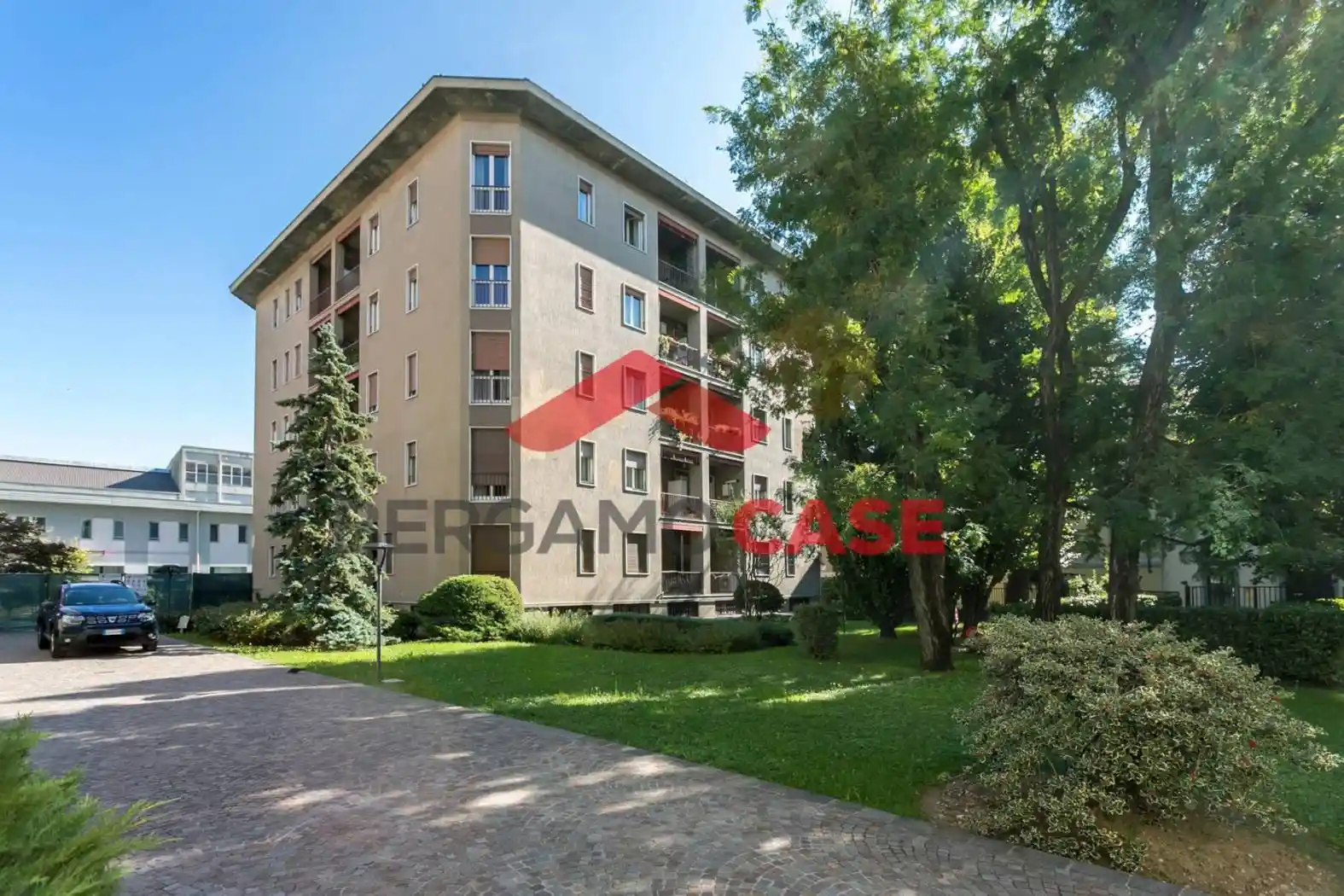 Appartamento in vendita a Bergamo
