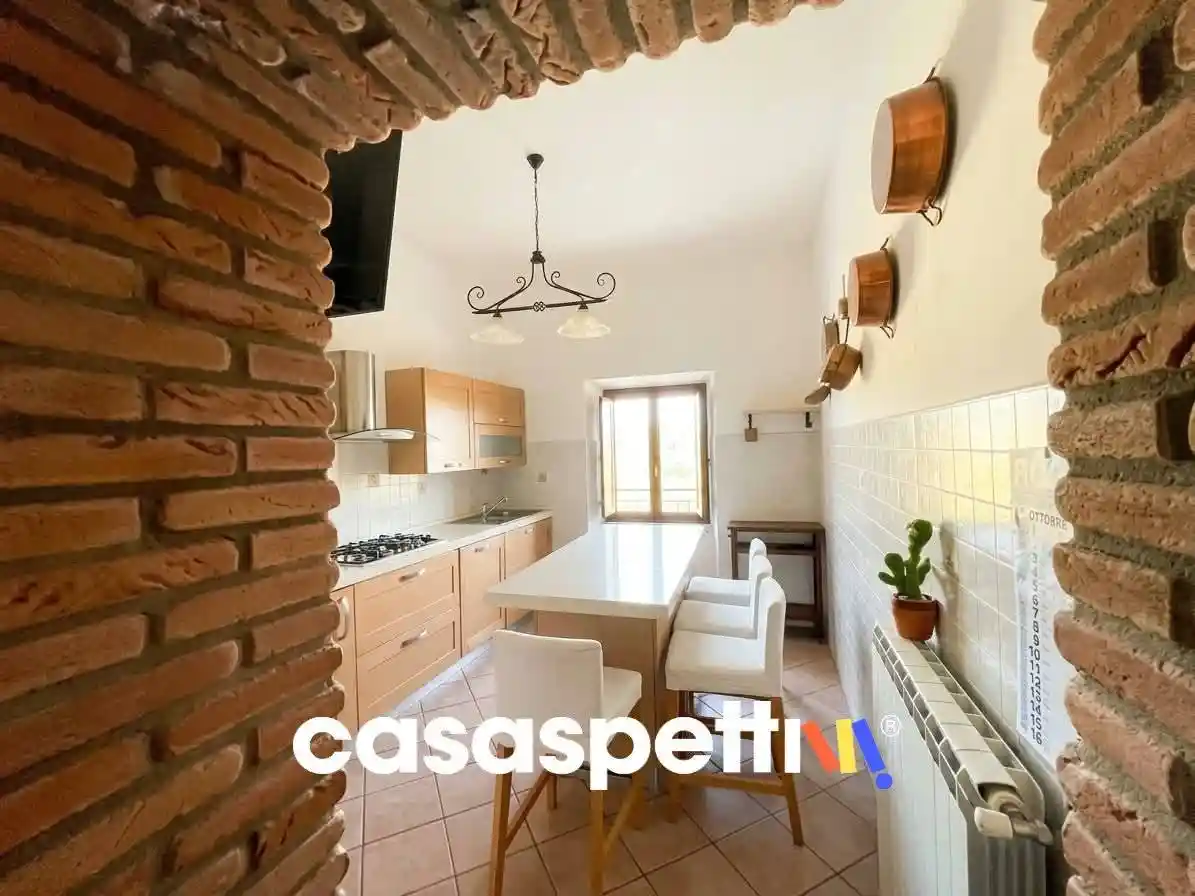 Appartamento in vendita a Guidonia Montecelio