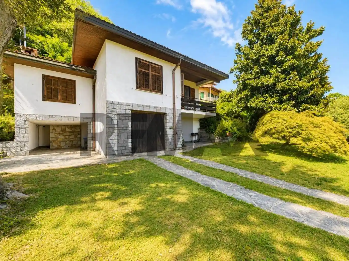 Casa indipendente in vendita a Ghiffa