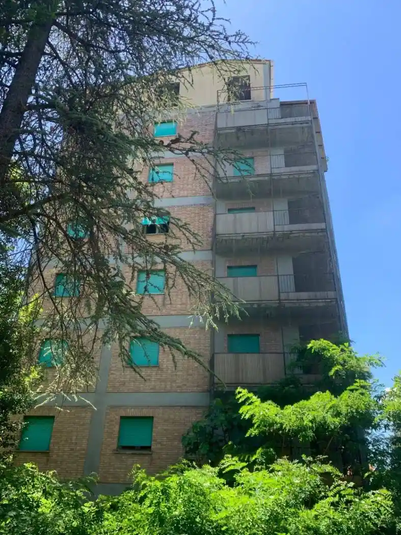 Palazzo - Edificio in vendita a Pomarance