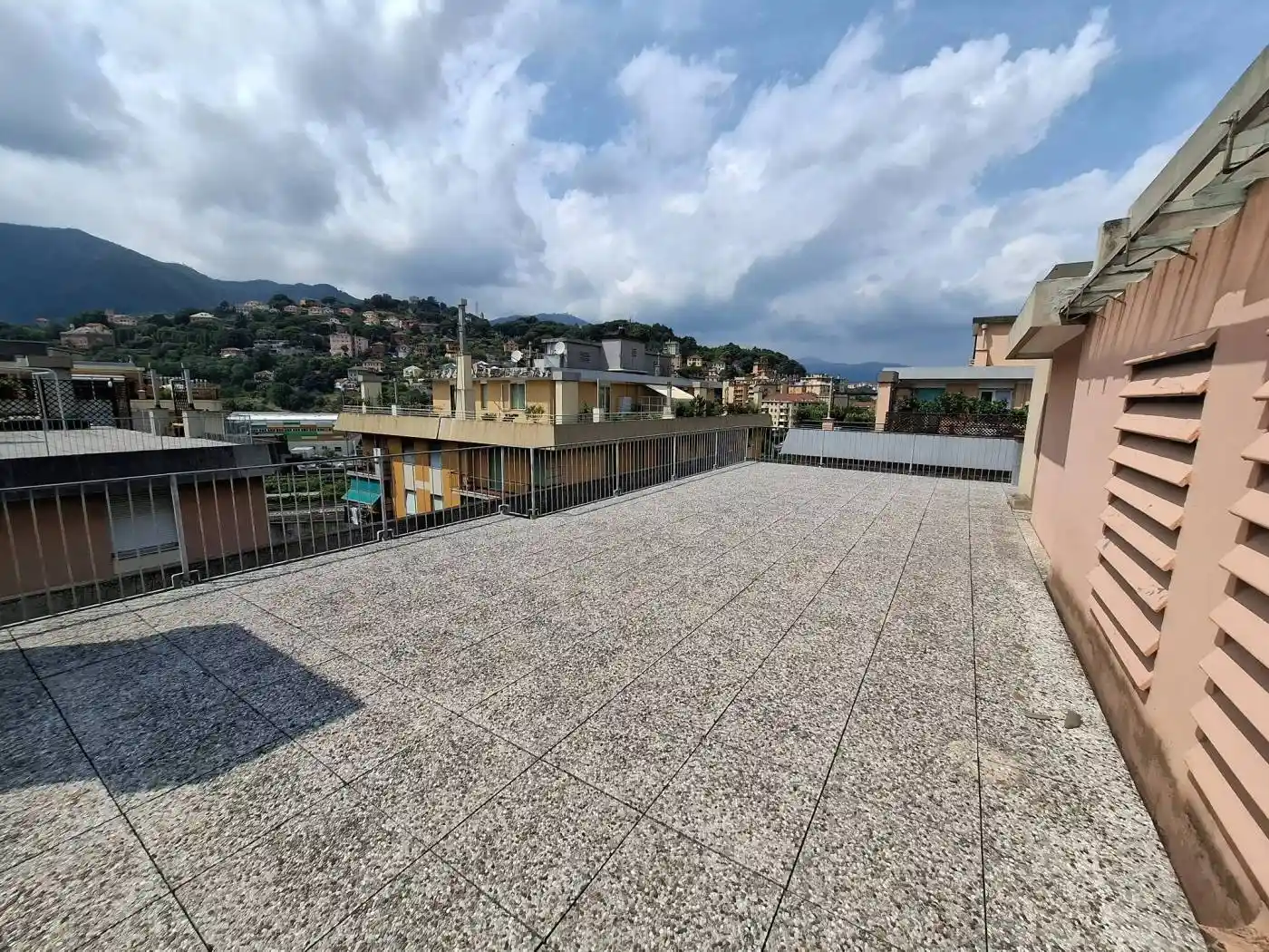 Appartamento in vendita a Genova