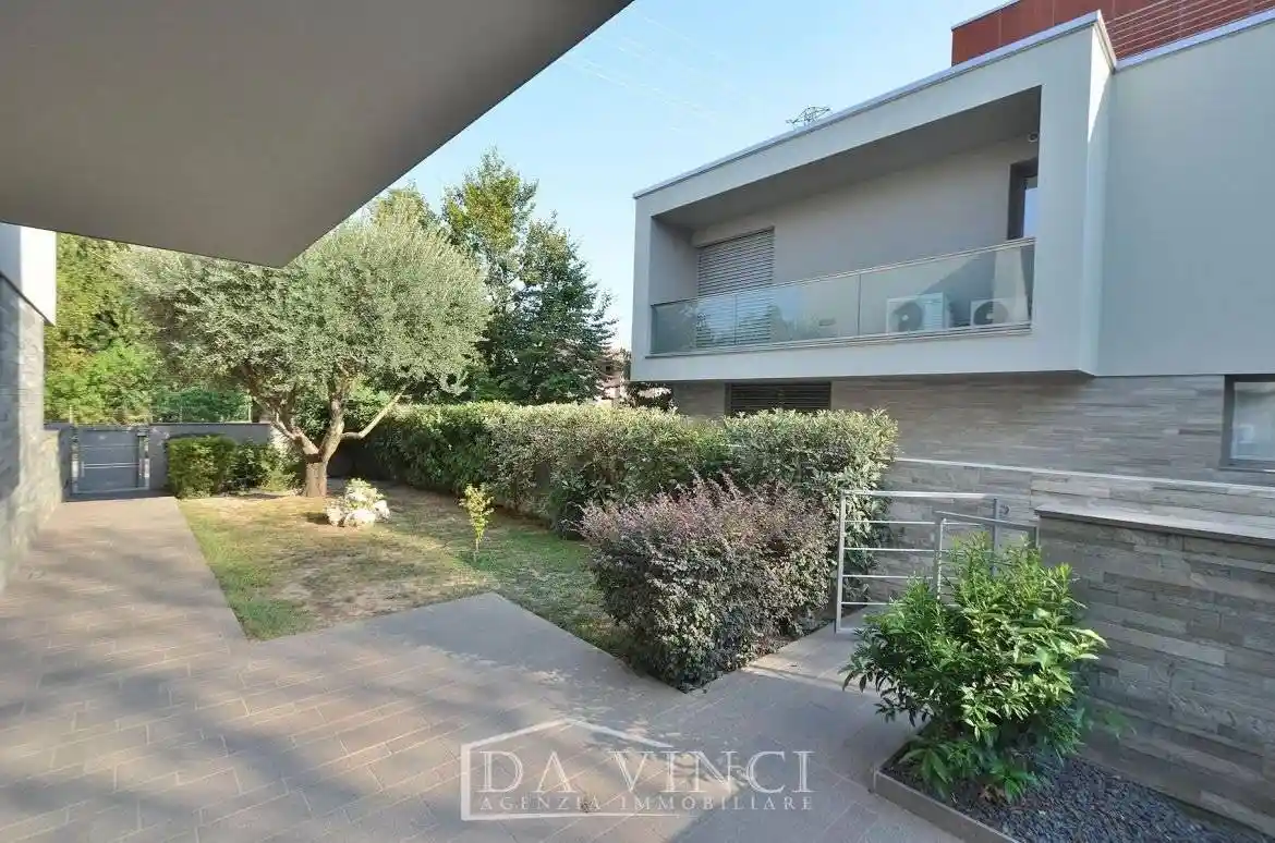 Villa in vendita a Bassano del Grappa