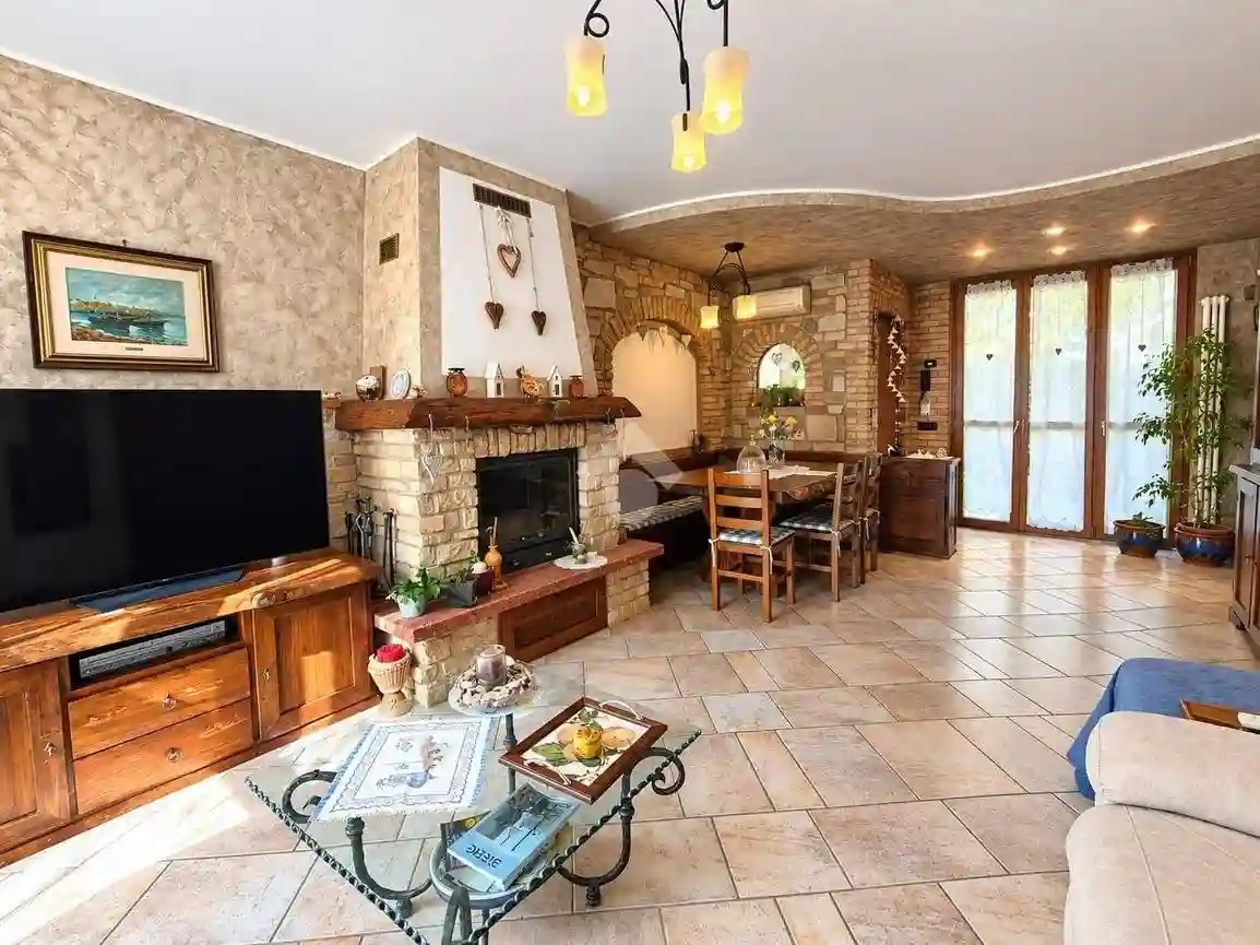 Villa - foto 3