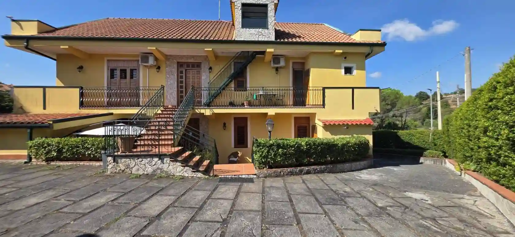 Villa - foto 2