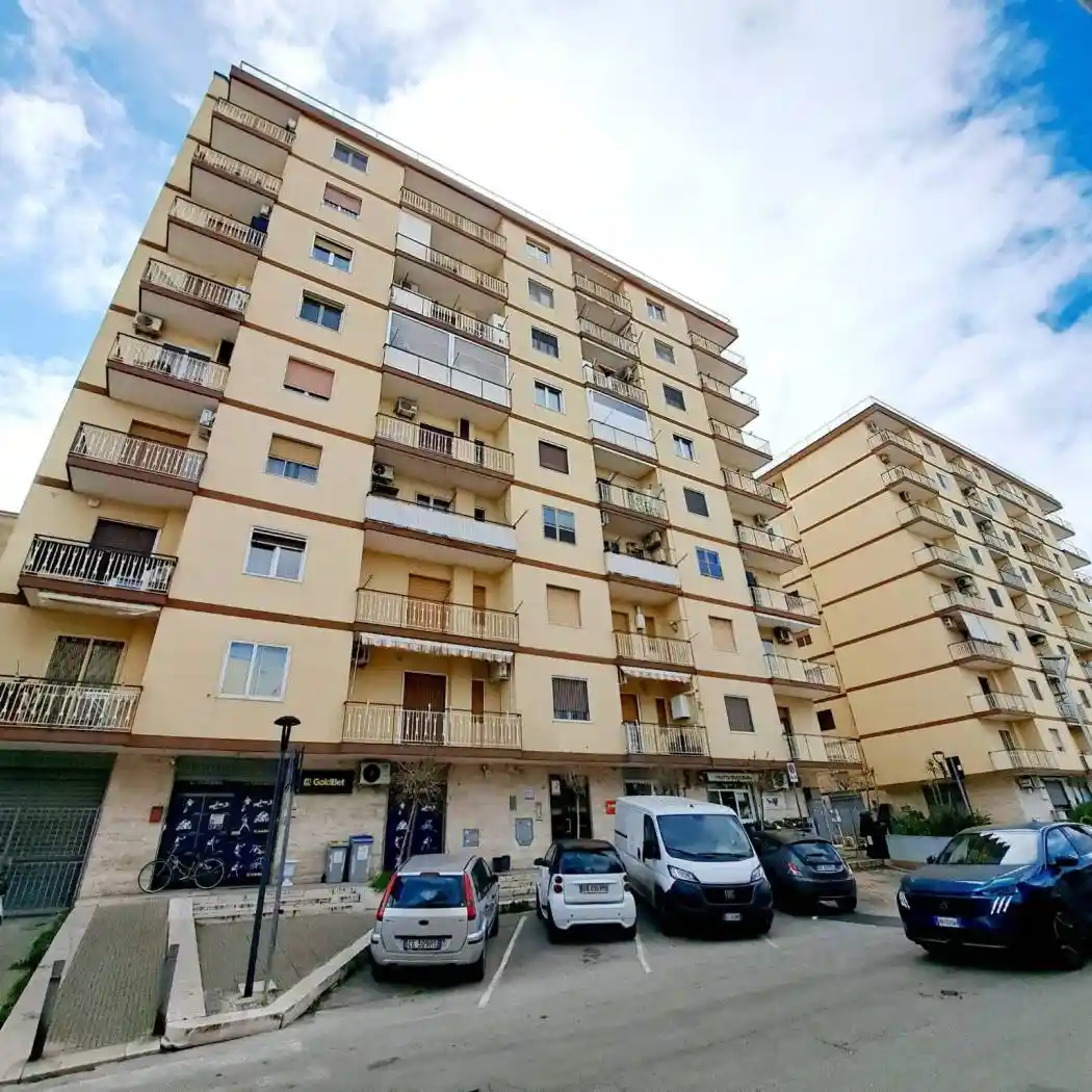 Appartamento in vendita a Modugno