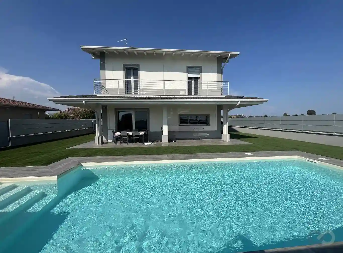 Villa - foto 2