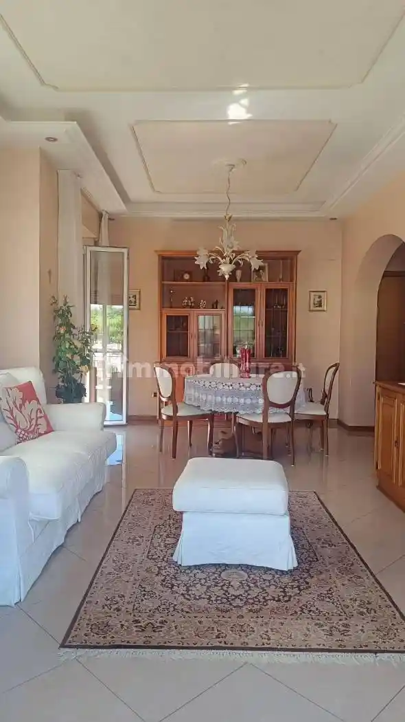 Appartamento in vendita a Desenzano del Garda