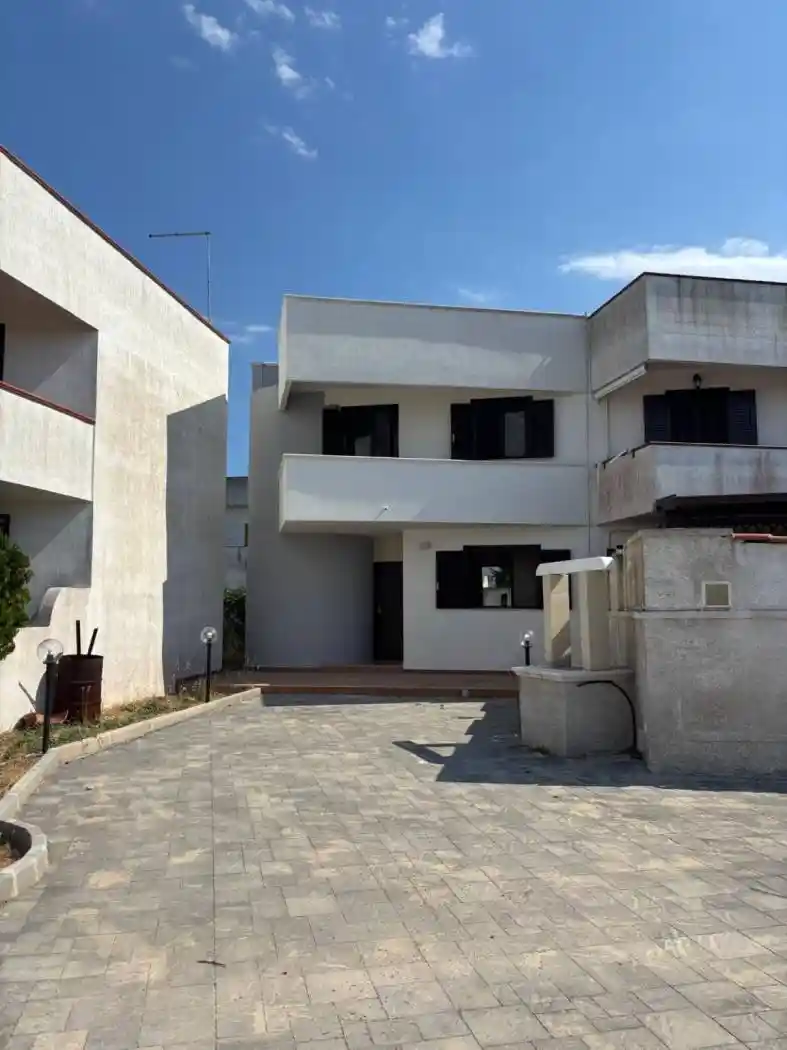 Villa in vendita a Leporano