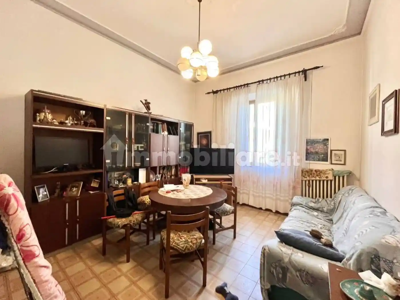 Casa indipendente in vendita a Prato