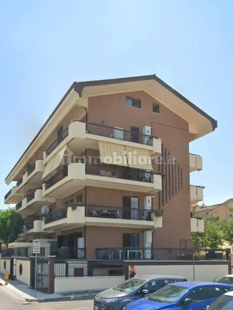 Appartamento in affitto a Marino