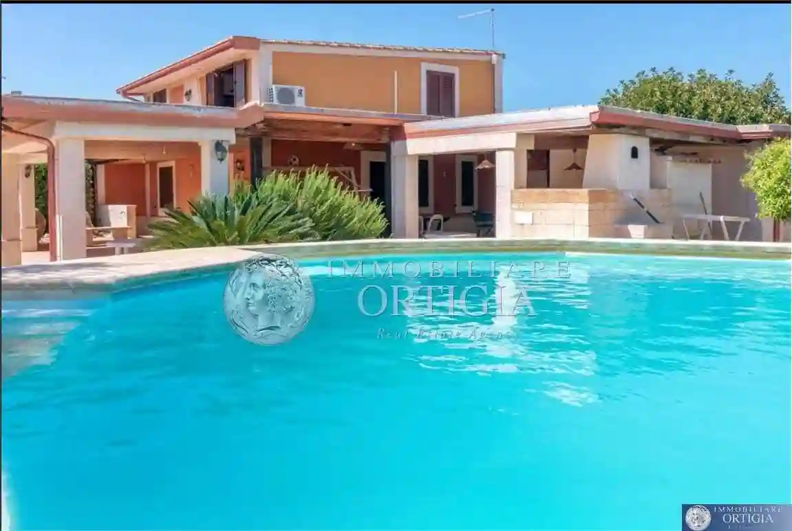 Villa - foto 3