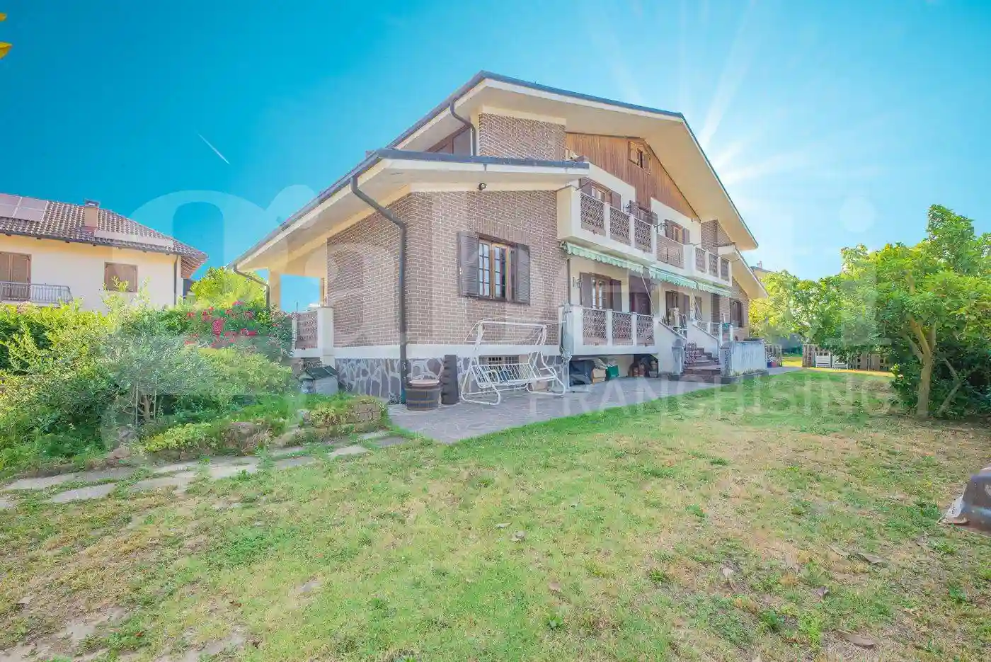 Villa - foto 2