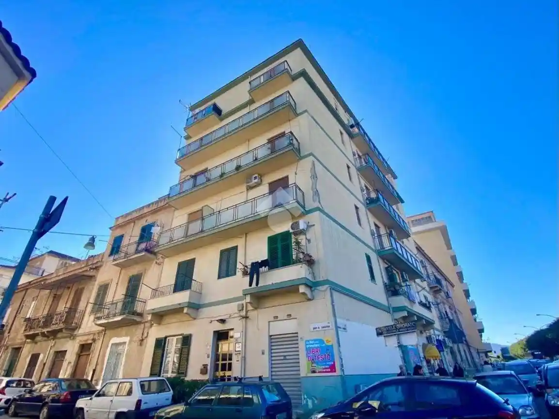 Appartamento in affitto a Palermo