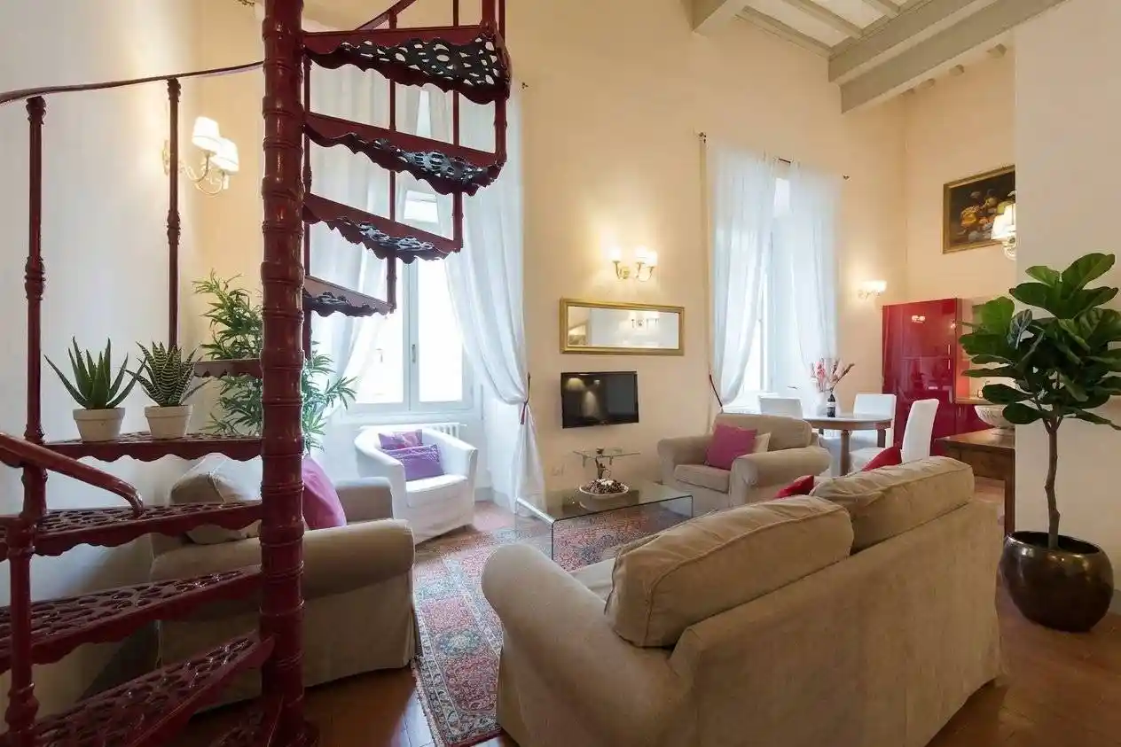 Appartamento in vendita a Firenze