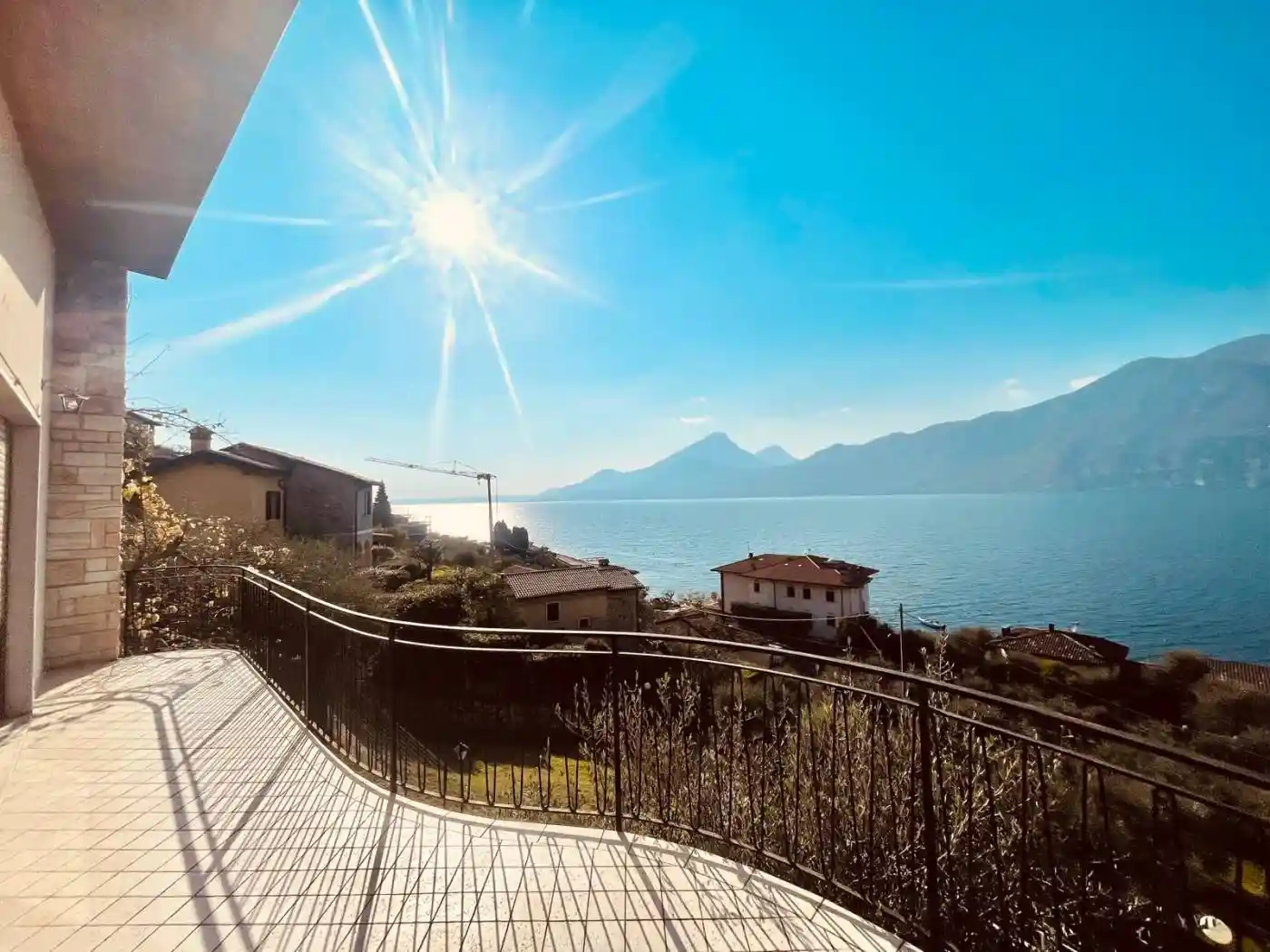 Appartamento in vendita a Brenzone sul Garda