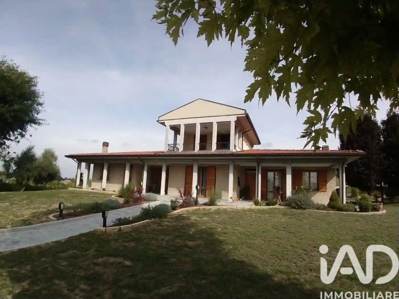 Villa - foto 2
