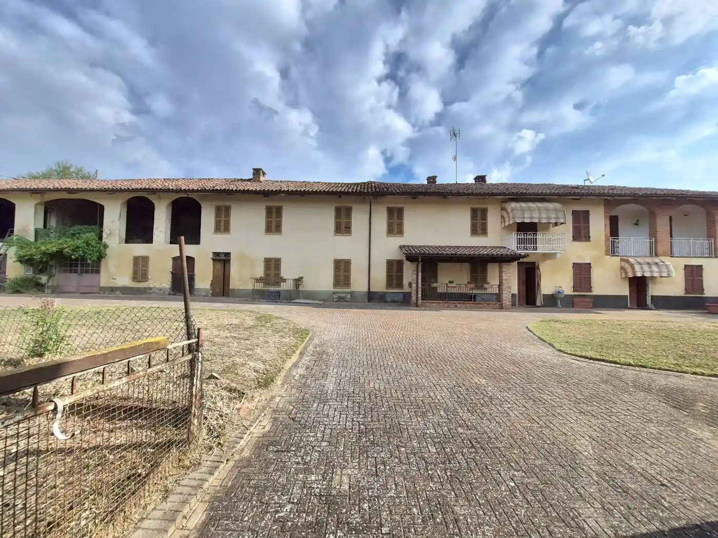 Rustico - Casale in vendita a Castell'Alfero