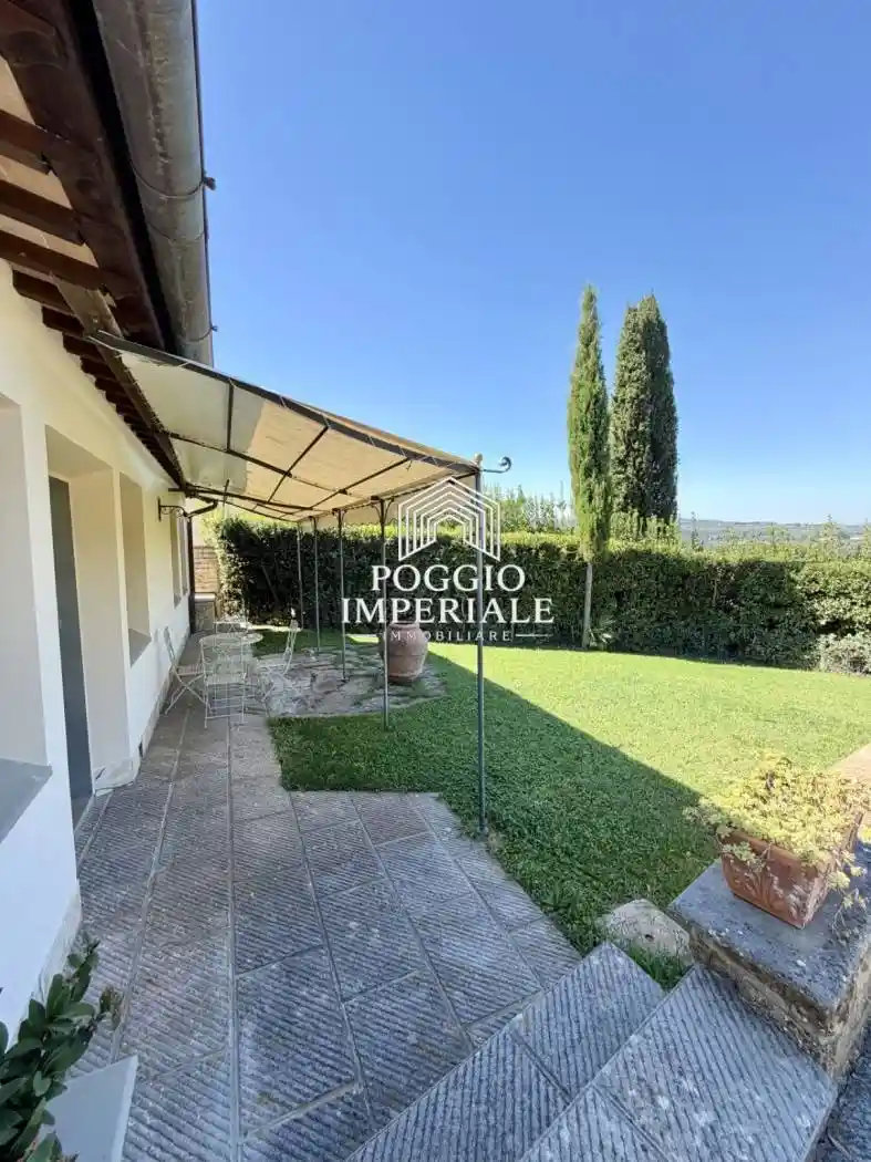 Casa indipendente in affitto a Firenze