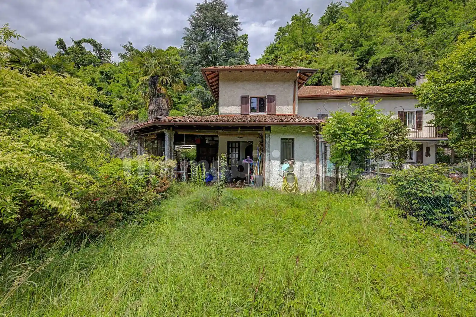 Casa indipendente in vendita a Porto Valtravaglia