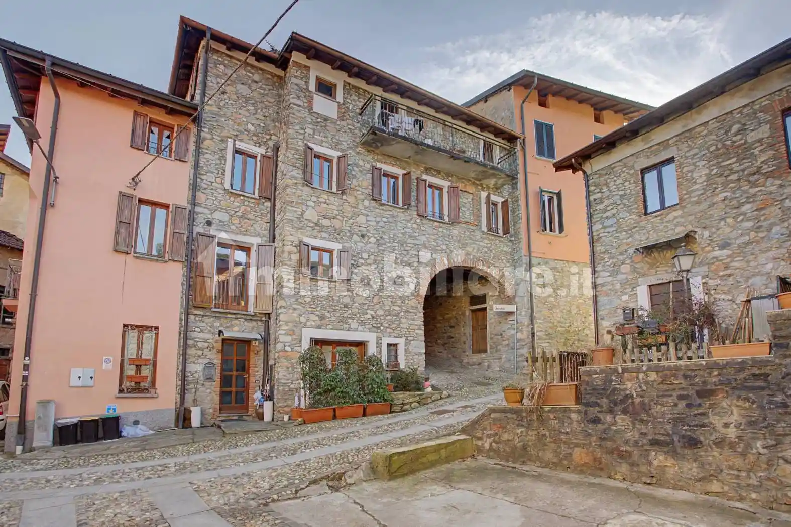 Appartamento in vendita a Valganna