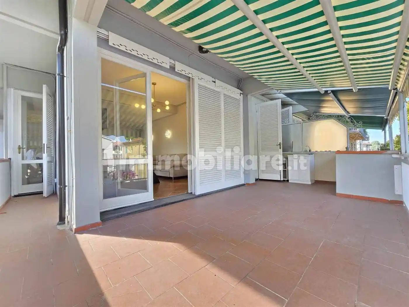 Casa indipendente in vendita a Camaiore