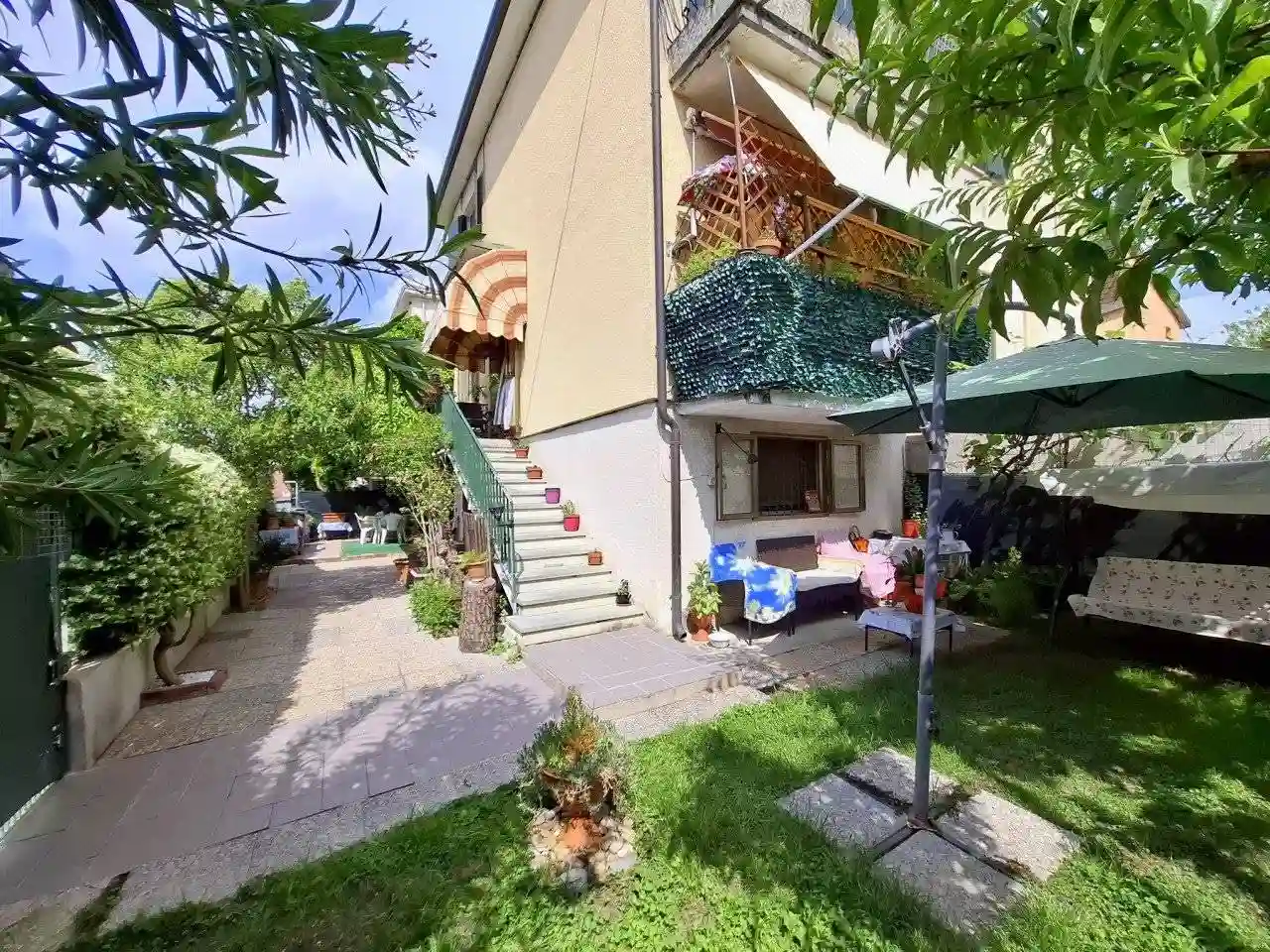Villa - foto 2