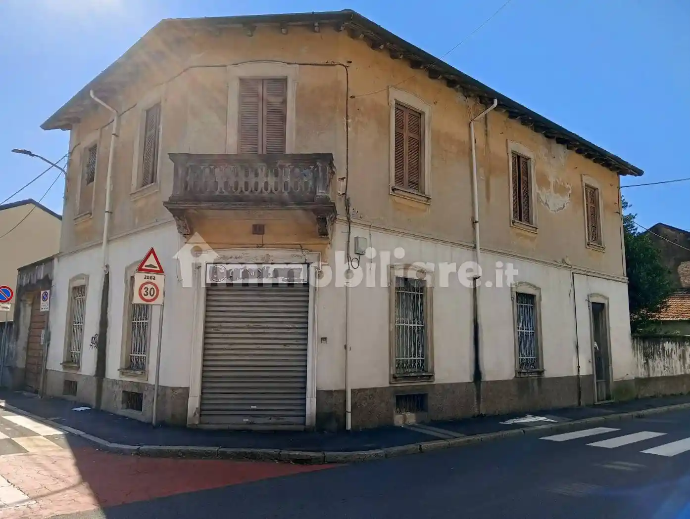 Casa indipendente in vendita a Legnano