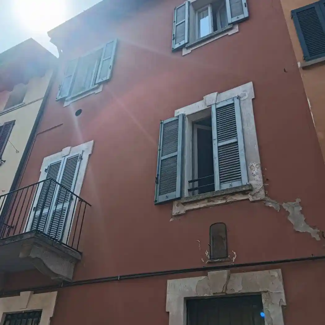 Appartamento in vendita a Bosisio Parini