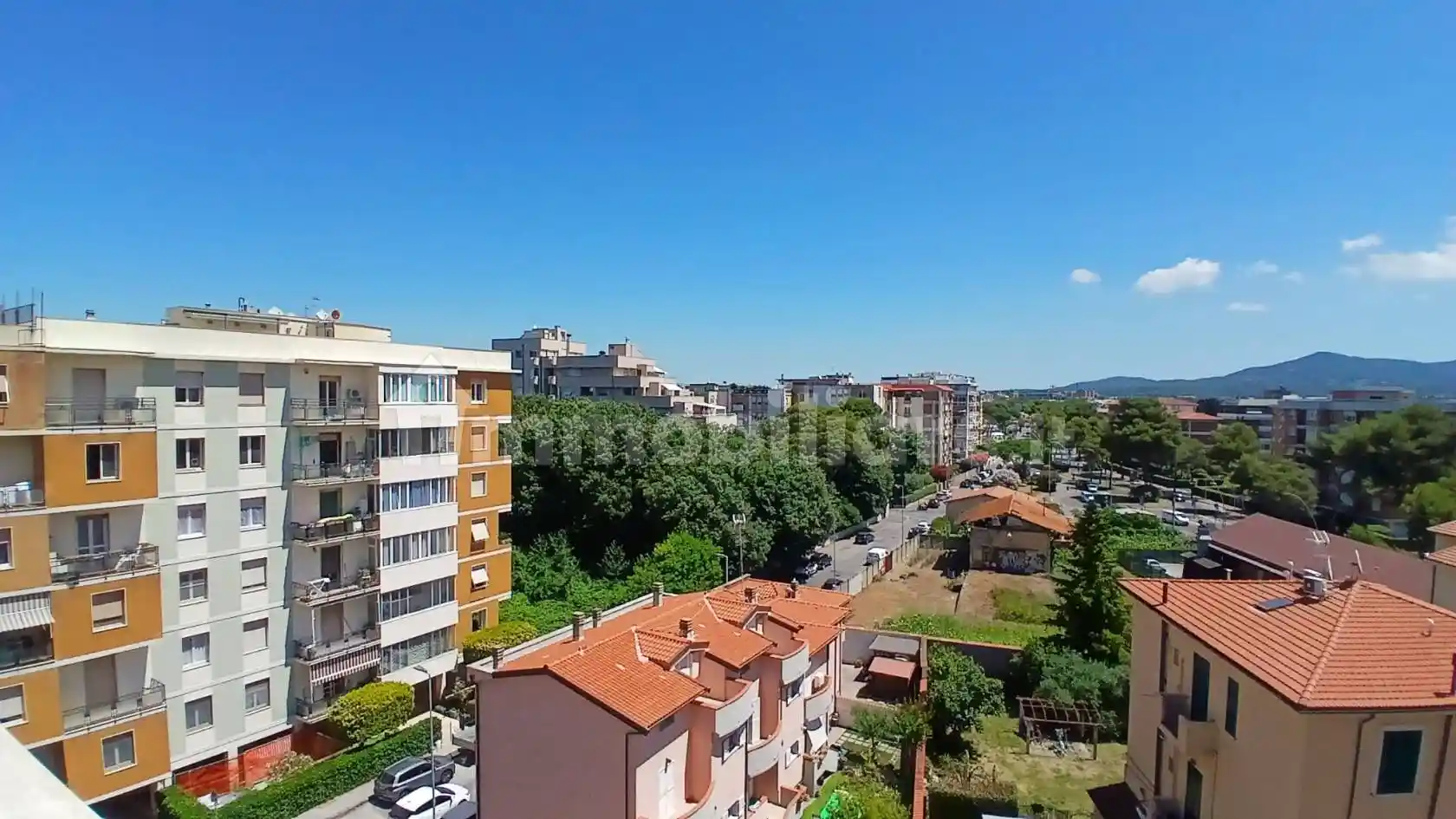Appartamento in vendita a Livorno