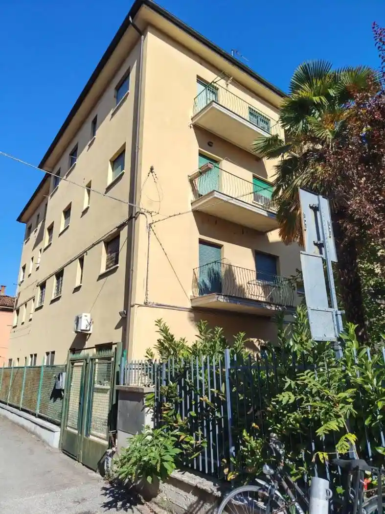 Appartamento in vendita a Bologna