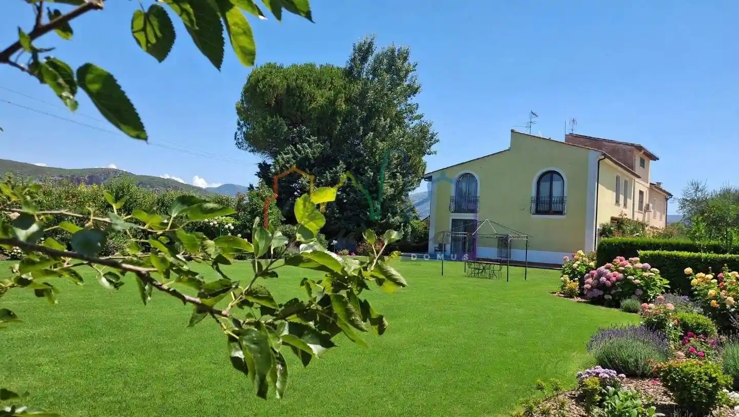 Rustico - Casale in vendita a San Giuliano Terme