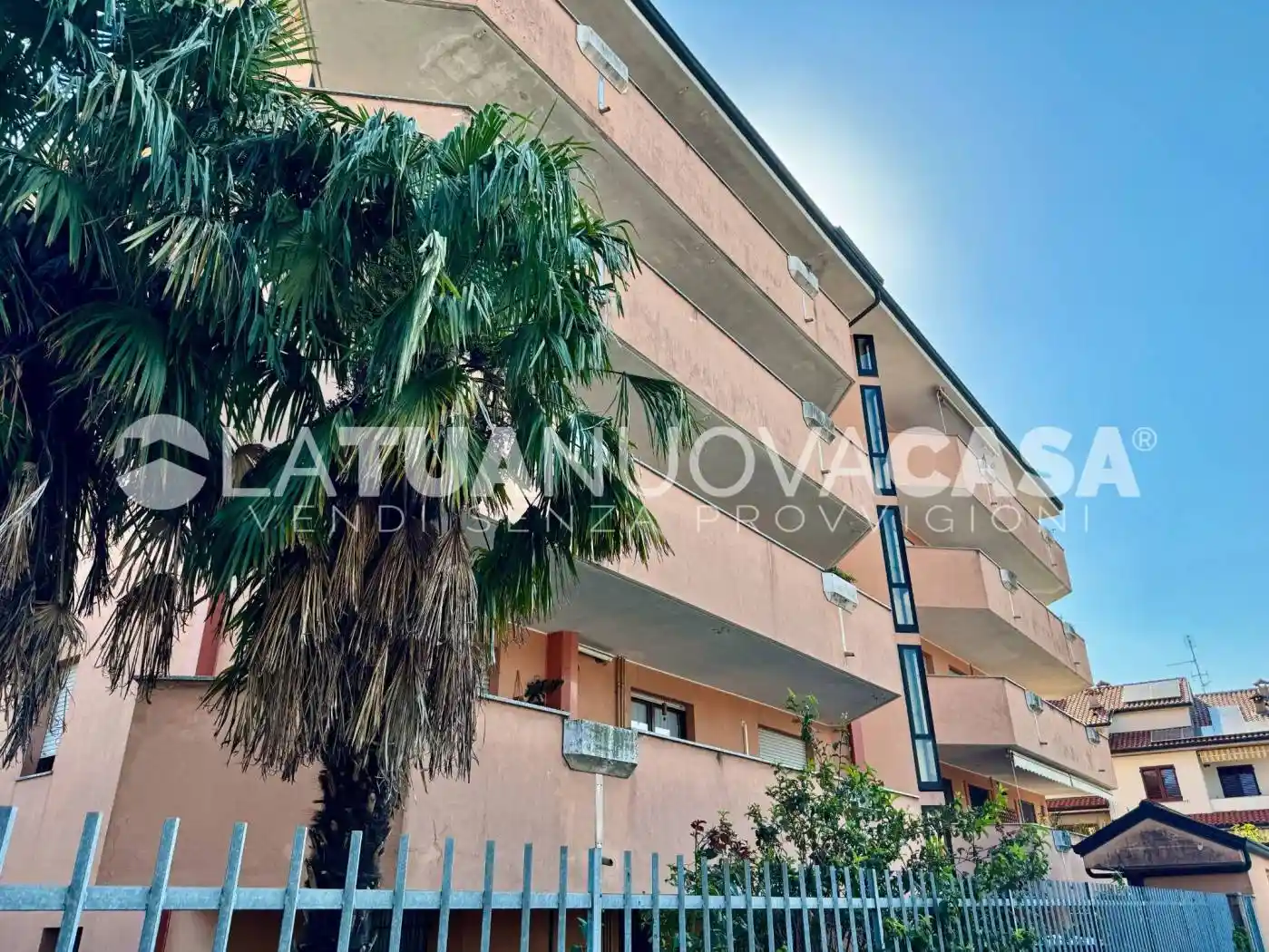 Appartamento in vendita a Bareggio