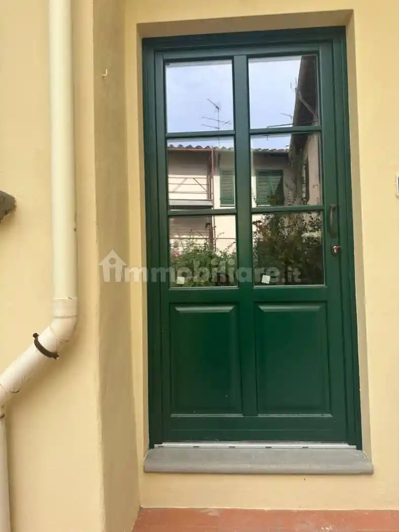 Casa indipendente in affitto a Signa