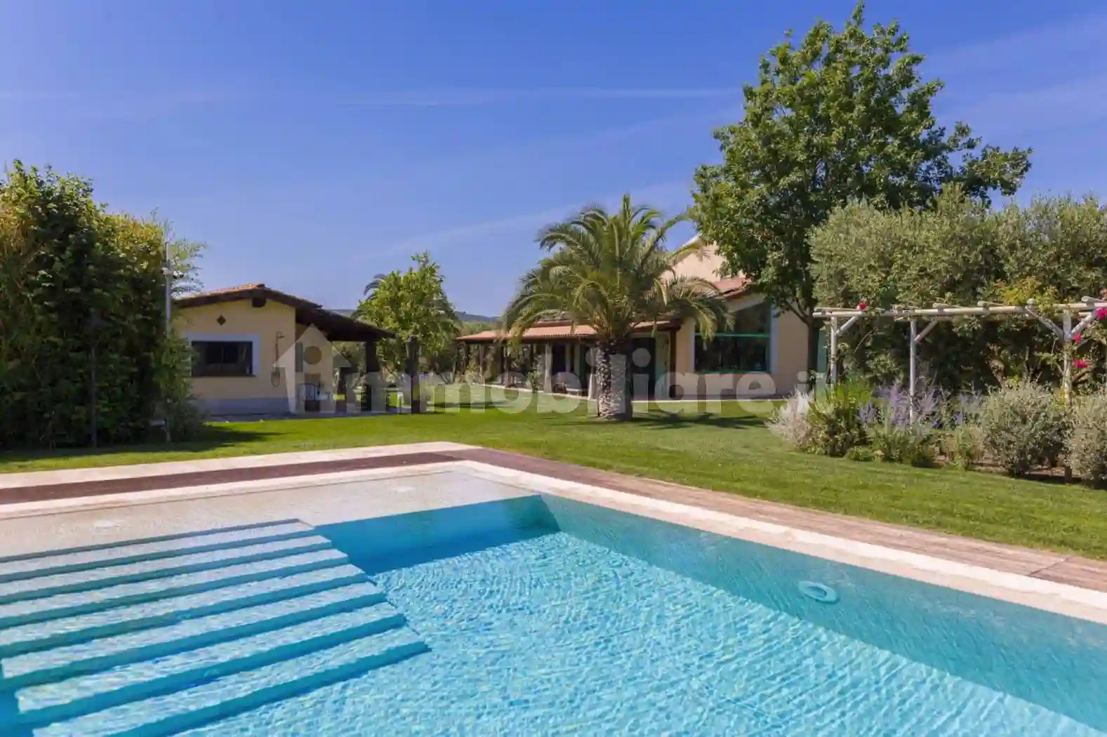 Villa - foto 5