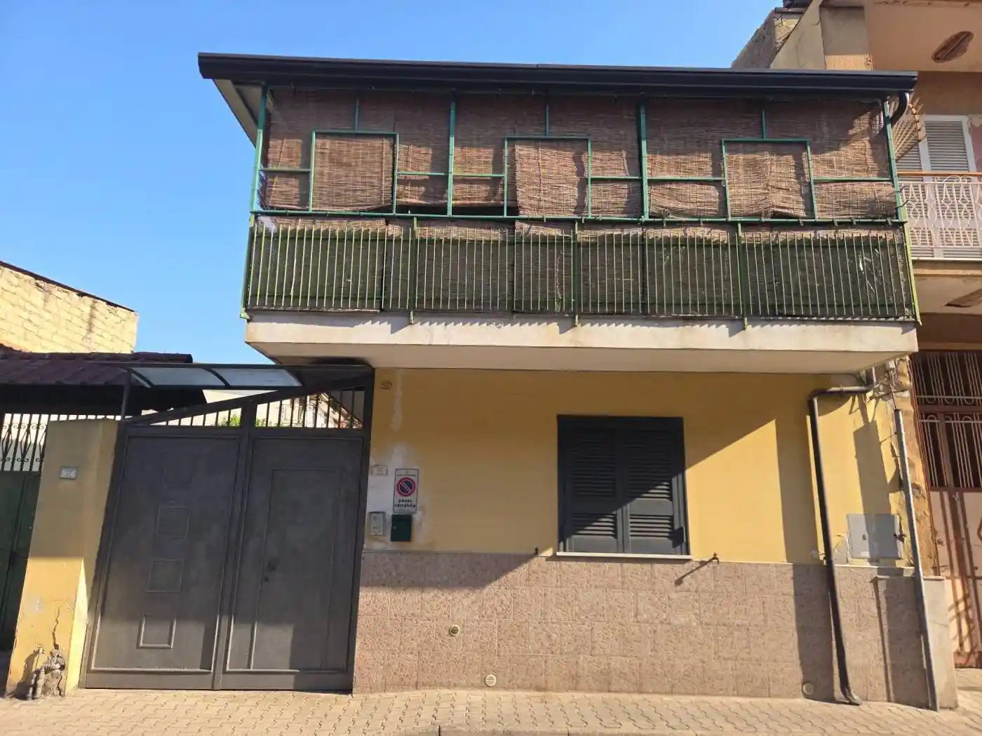 Palazzo - Edificio in vendita a Frattaminore