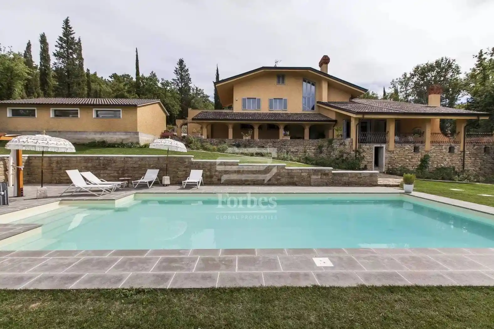 Villa in vendita a Arezzo