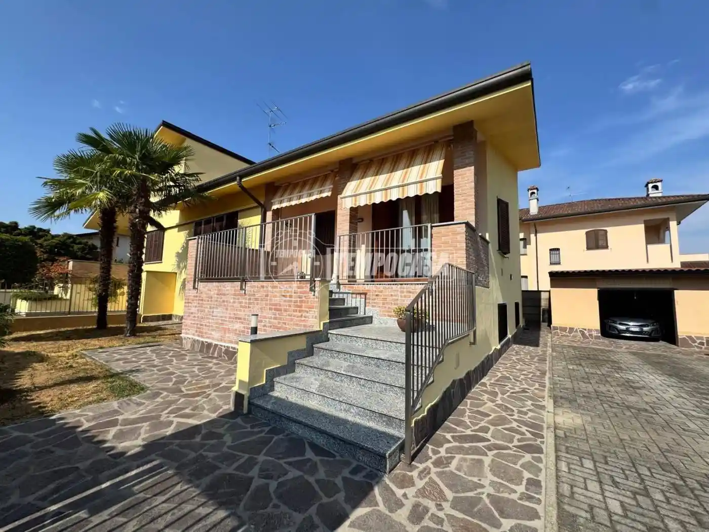 Villa in vendita a Casorezzo
