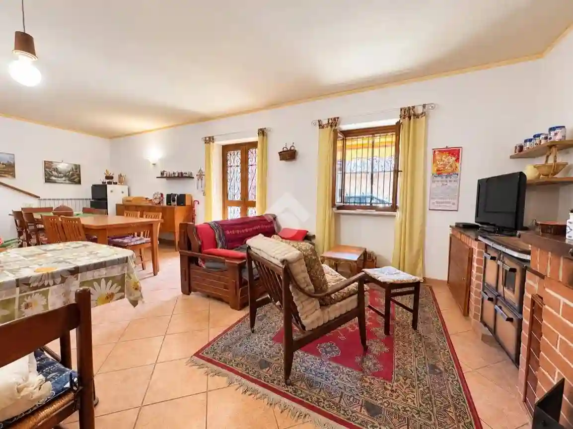 Casa indipendente - foto 2