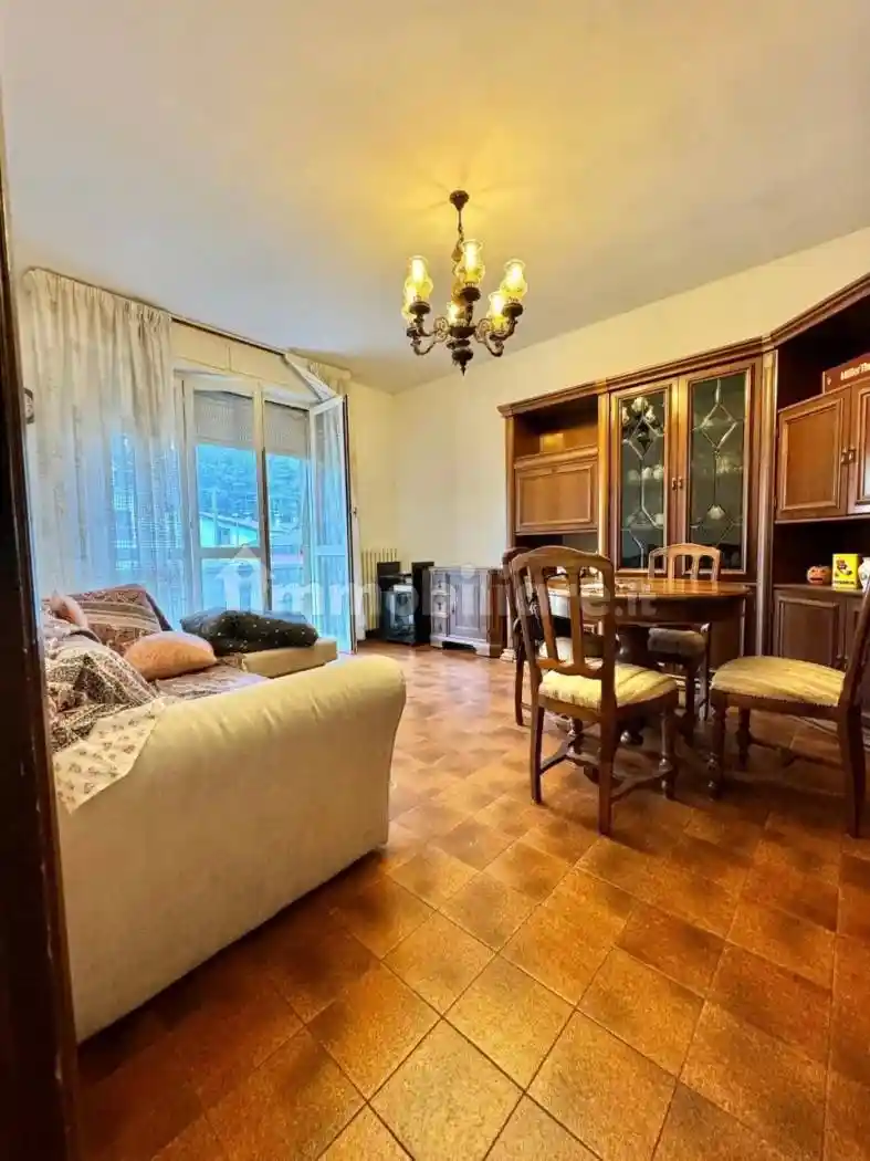 Appartamento in vendita a Borgo Val di Taro